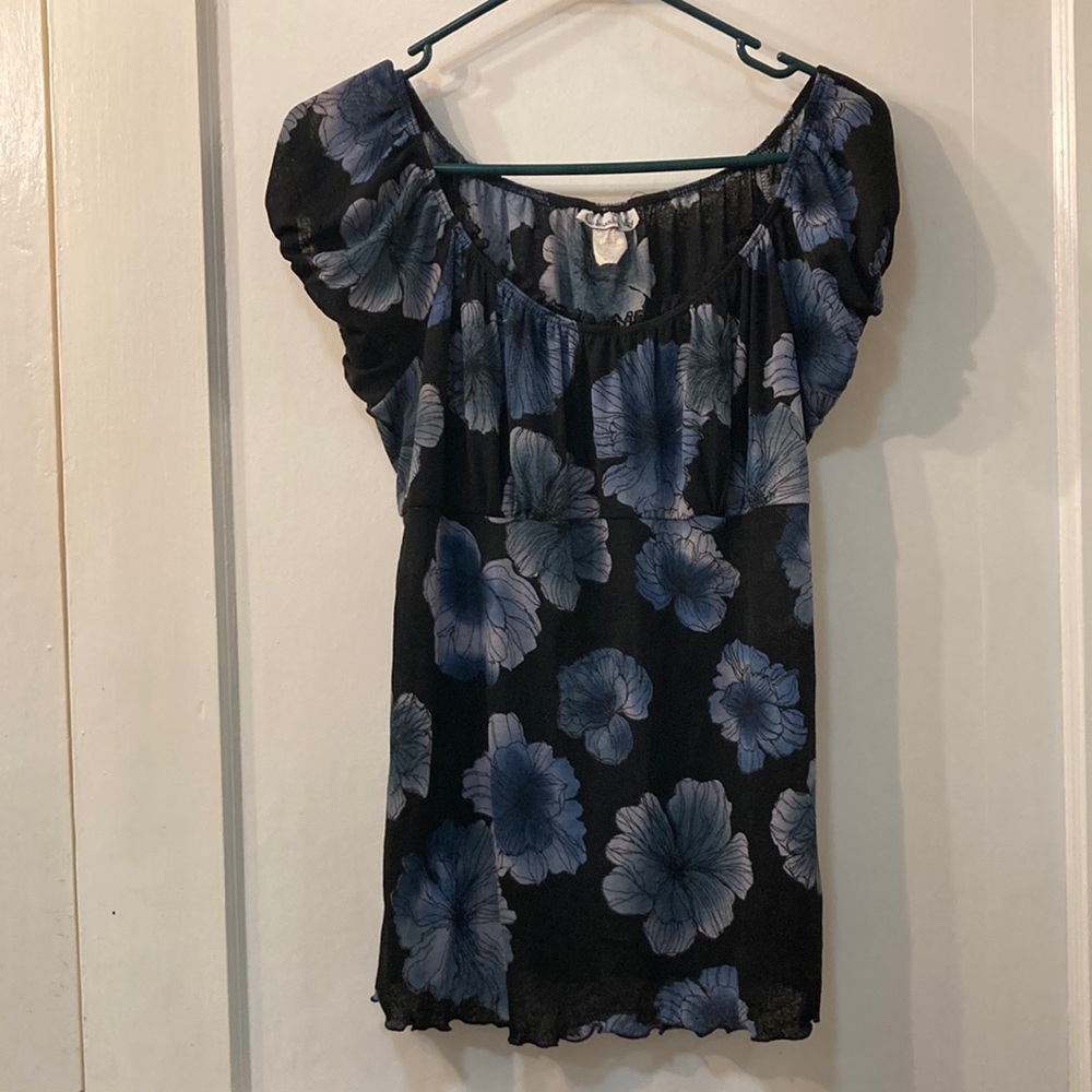 Floral Blouse toe back